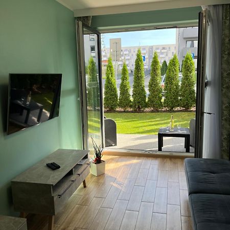 2 Tyskie Apartamenty Z Ogrodkiem Tychy Dış mekan fotoğraf