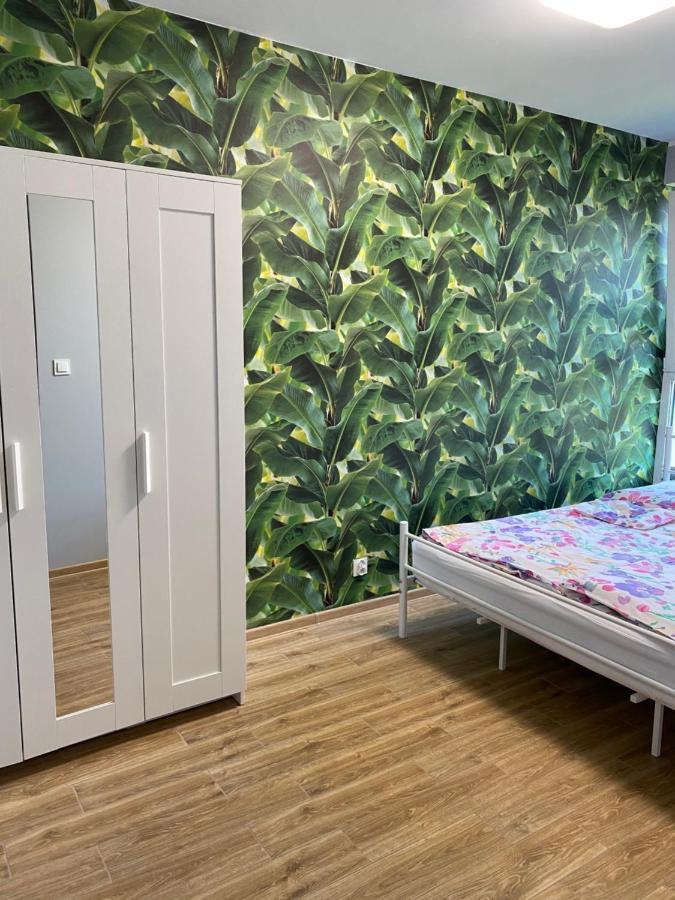 2 Tyskie Apartamenty Z Ogrodkiem Tychy Dış mekan fotoğraf