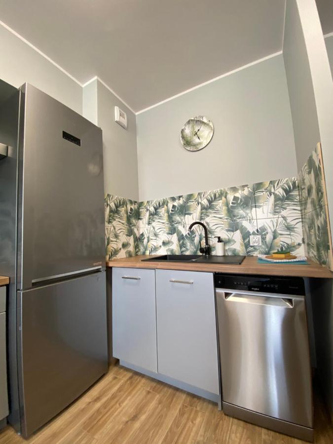 2 Tyskie Apartamenty Z Ogrodkiem Tychy Dış mekan fotoğraf