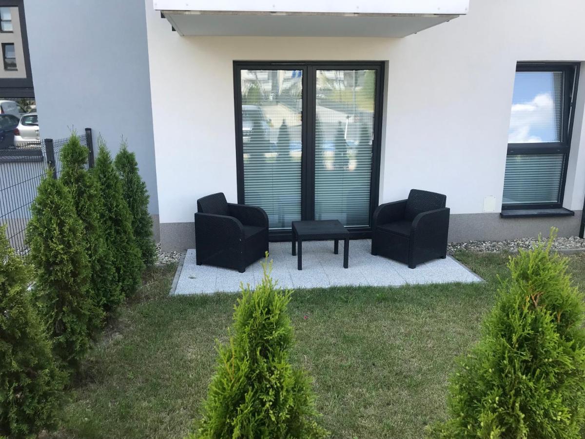 2 Tyskie Apartamenty Z Ogrodkiem Tychy Dış mekan fotoğraf