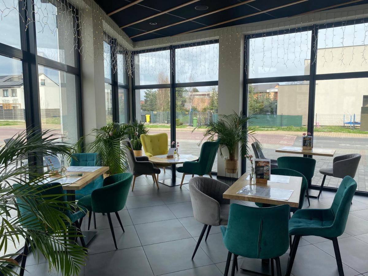 2 Tyskie Apartamenty Z Ogrodkiem Tychy Dış mekan fotoğraf